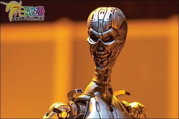 麦克法兰系列玩具 电影系列 终结者3 T-X TERMINATRIX ENDOSKELETON T-X 机械形态