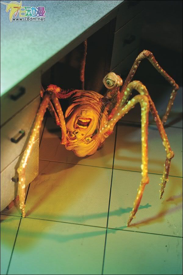 麦克法兰系列玩具 电影发狂系列 MM系列 第3代 NORRIS CREATURE AND SPIDER(諾裏斯生物和蜘蛛) 