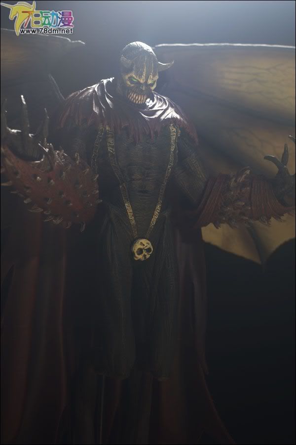 麦克法兰系列玩具 再生侠系列 第三十一代 NIGHTMARE SPAWN 噩梦再生侠警