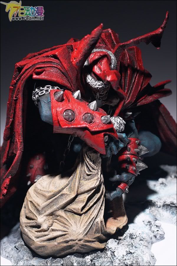 麦克法兰系列玩具 再生侠系列 BEST OF SPAWN: SANTA SPAWN I.039  圣诞老人版再生侠I.039