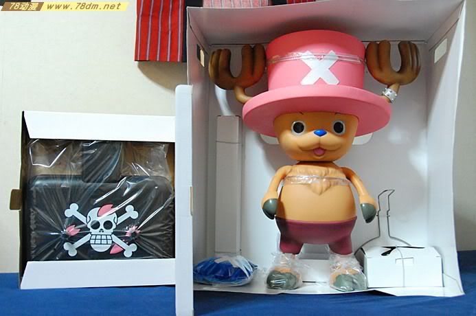 海贼王周边 PVC盒装彩色人形超大乔巴
