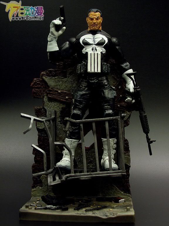 Marvel Legends Series 4 惊奇漫画传奇系列可动玩具 第4代 Punisher 惩罚者