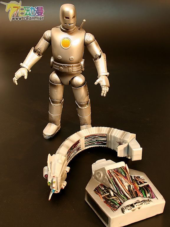 Marvel Legends Series 14 Mojo Series 惊奇漫画传奇系列可动玩具 第14代 First Appearance Iron Man 初次登场 钢铁侠