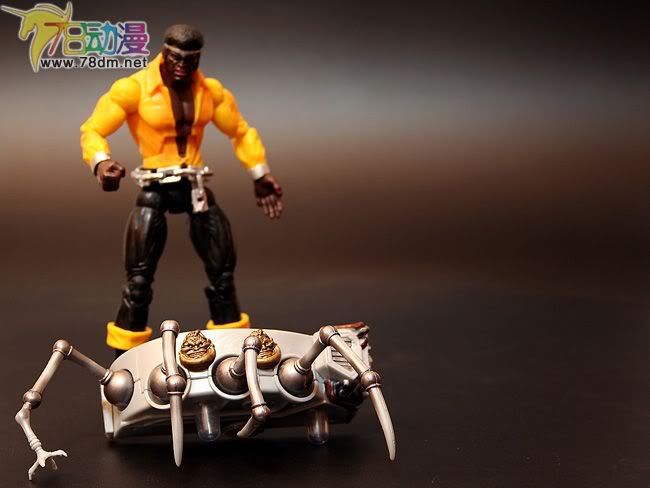 Marvel Legends Series 14 Mojo Series 惊奇漫画传奇系列可动玩具 第14代 Luke Cage 力王