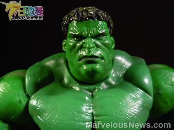 绿巨人电影版可动系列玩具 第1代 Punching Hulk 砸墙浩克