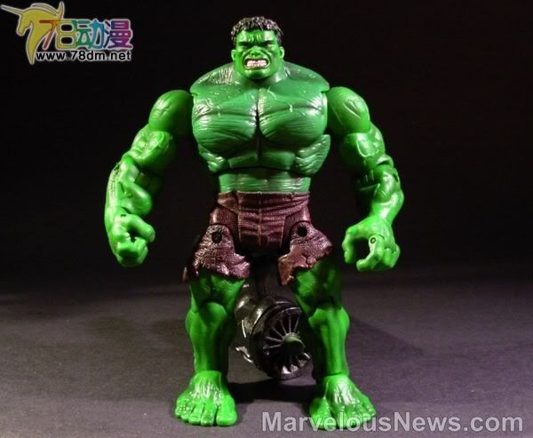 绿巨人电影版可动系列玩具 第1代 Super-Poseable Leaping Hulk 跳跃浩克
