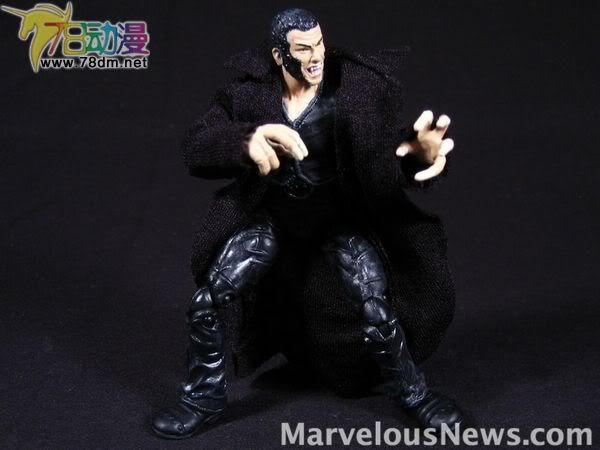 金刚狼前传 特别版玩具 剑齿虎 沃尔玛限定版
