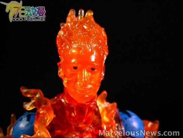 神奇四侠电影版1可动系列玩具 6寸系列第5代 Fire Blast Human Torch 霹雳火