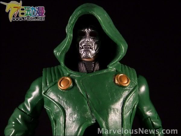 神奇四侠电影版2可动系列玩具 第1代 Lightning Attack Dr. Doom 末日博士