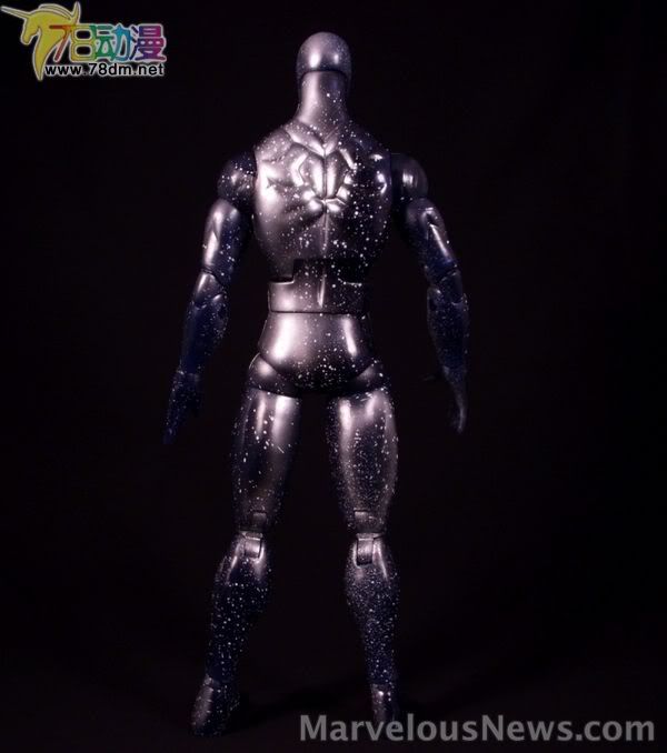 神奇四侠可动玩具 Cosmic Silver Surfer (Target Exclusive) 12寸银影侠