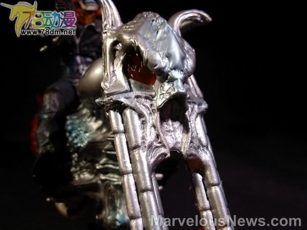 恶灵骑士 火焰摩托 Ghost Rider Electronic Flame Cycle 6 6寸恶灵骑士火焰摩托
