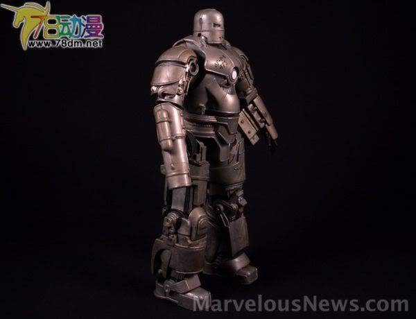 Iron Man (Movie) Wave 1 钢铁侠电影版第1代 Iron Man - Mark 01 钢铁侠 1代装甲