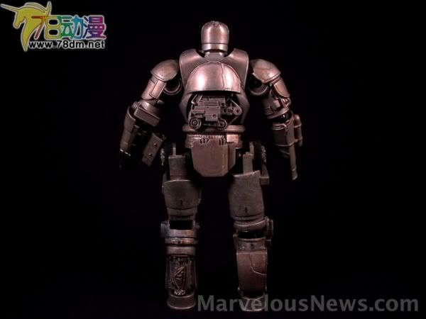Iron Man (Movie) Wave 1 钢铁侠电影版第1代 Iron Man - Mark 01 钢铁侠 1代装甲