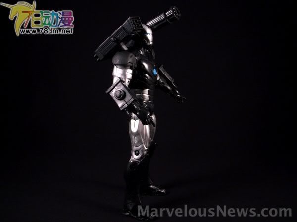 Iron Man (Movie) Wave 1 钢铁侠电影版第1代 钢铁侠 黑色概念装甲限定版