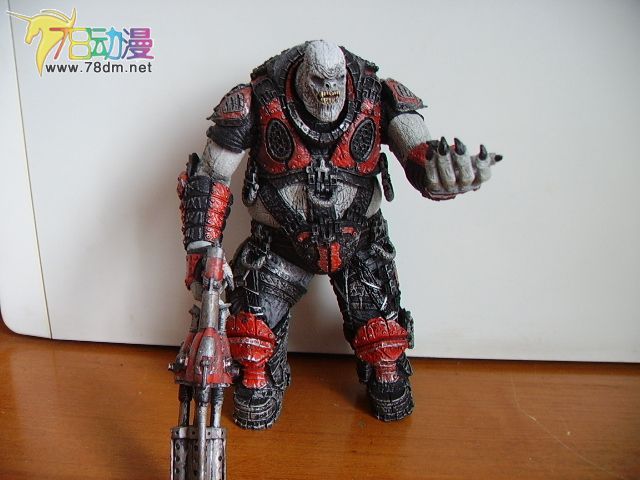 NECA玩具 战争机器2 7寸 Boomer
