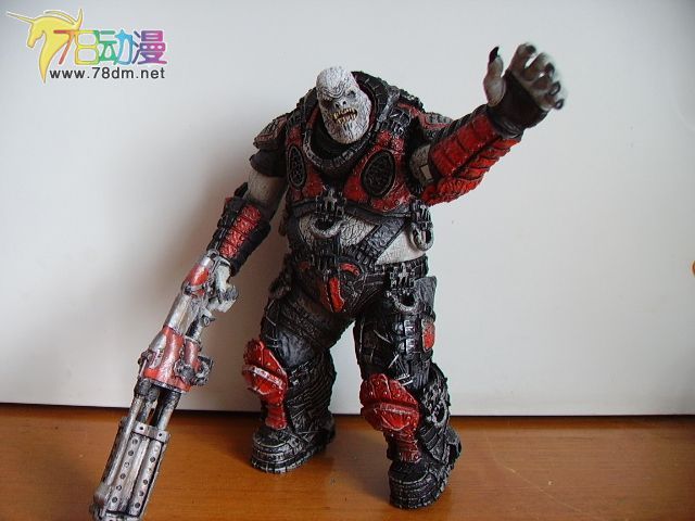 NECA玩具 战争机器2 7寸 Boomer