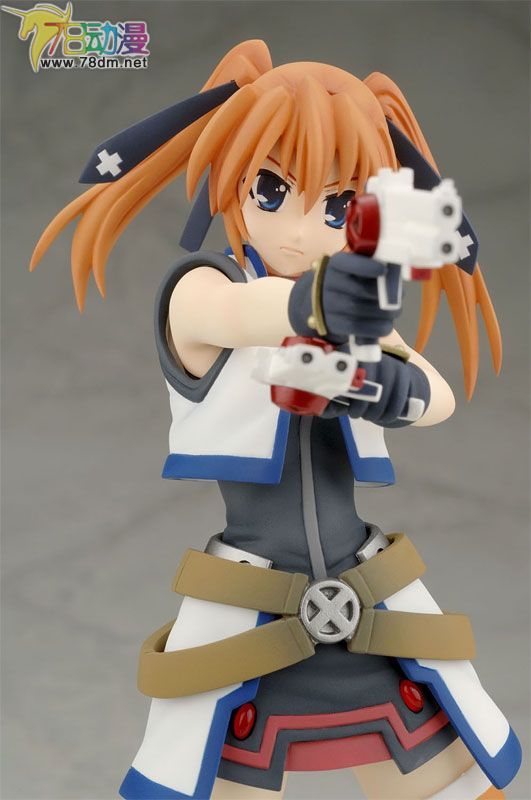 美少女PVC专区 movic 模型玩具 高町奈叶