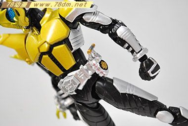 78动漫模型玩具网 假面骑士专区 S.H.Figuarts系列 假面骑士 速兜