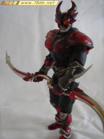 78动漫模型玩具网 假面骑士专区假面骑士 S.I.C. VOL.20 假面骑士阿极陀与BURING FORM SHINING FORM