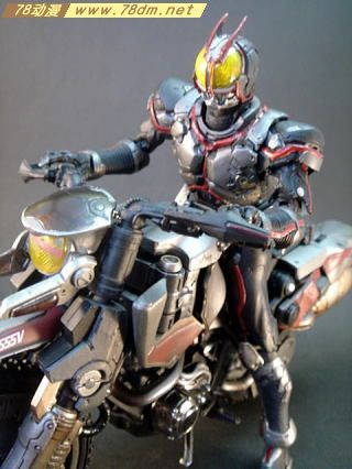 78动漫模型玩具网 假面骑士专区假面骑士 S.I.C. VOL.29 假面骑士555 爆裂形态与机动天马