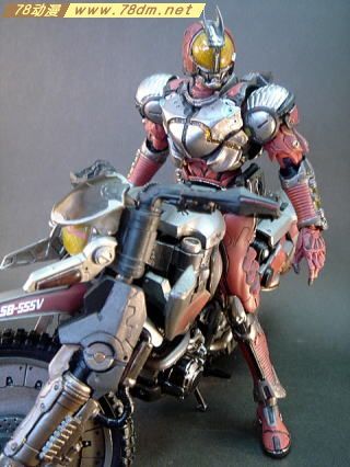 78动漫模型玩具网 假面骑士专区假面骑士 S.I.C. VOL.29 假面骑士555 爆裂形态与机动天马