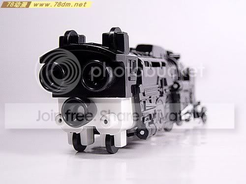 变形金刚g1 98集动画 86大电影玩具 astrotrain大火车(复刻)