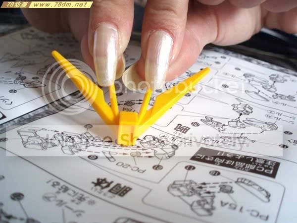 高达模型制作初级教程 水口处理 素组无缝 打磨 渗线